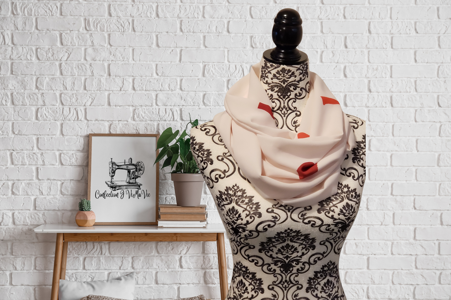 Foulard décoratif tacheté