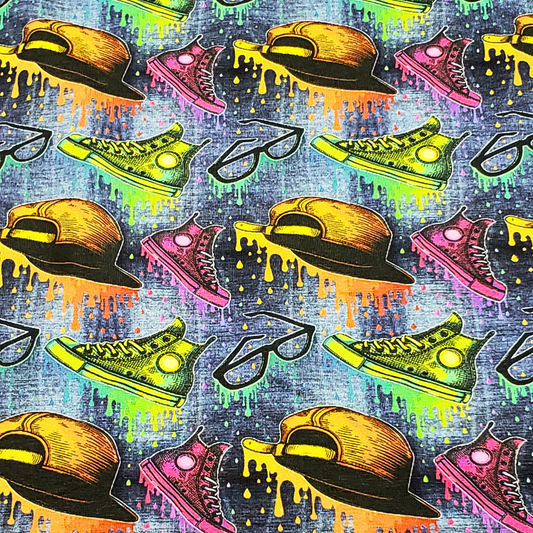 Tissu Casquette et Converse