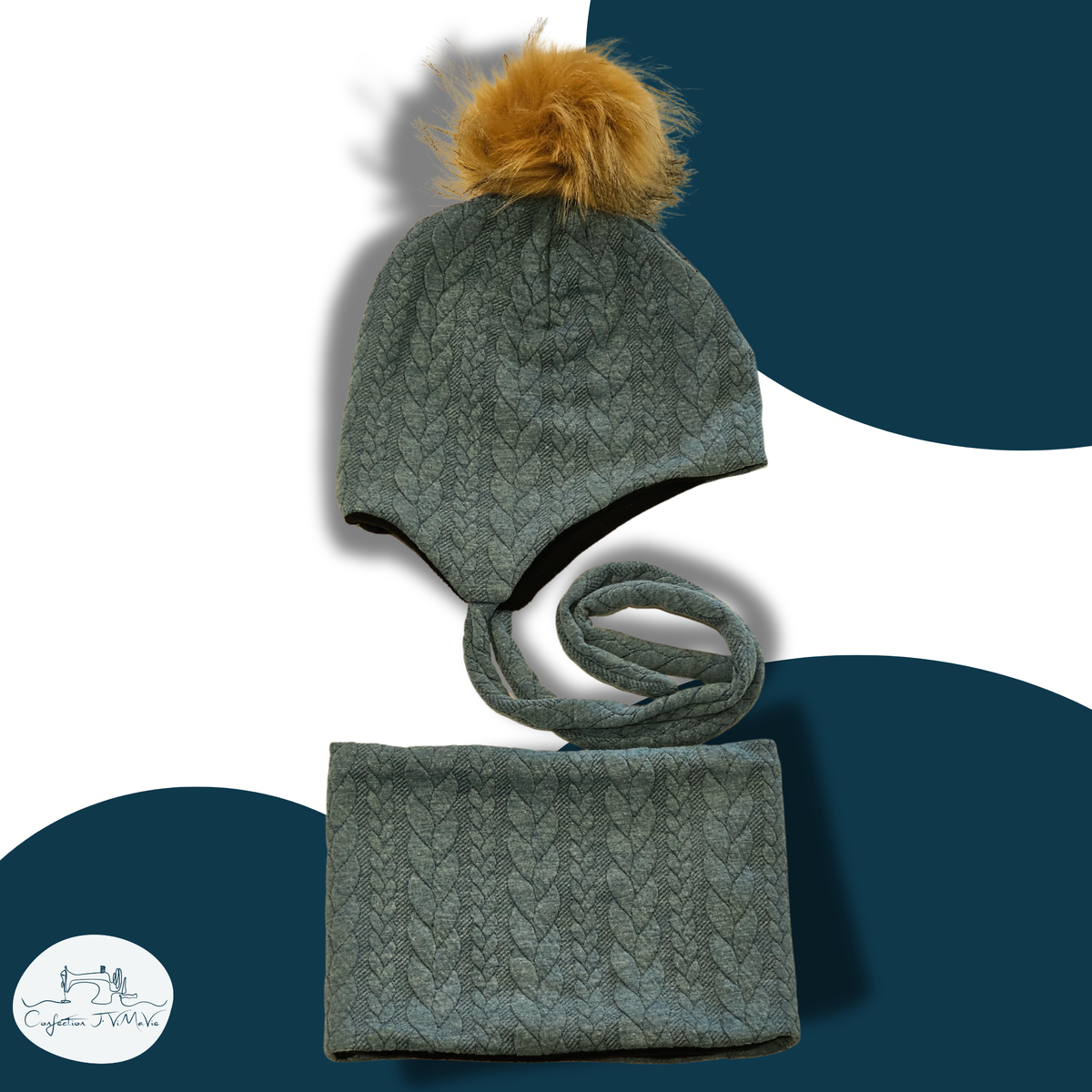 Ensemble tuque et cache cou, uni matelassé